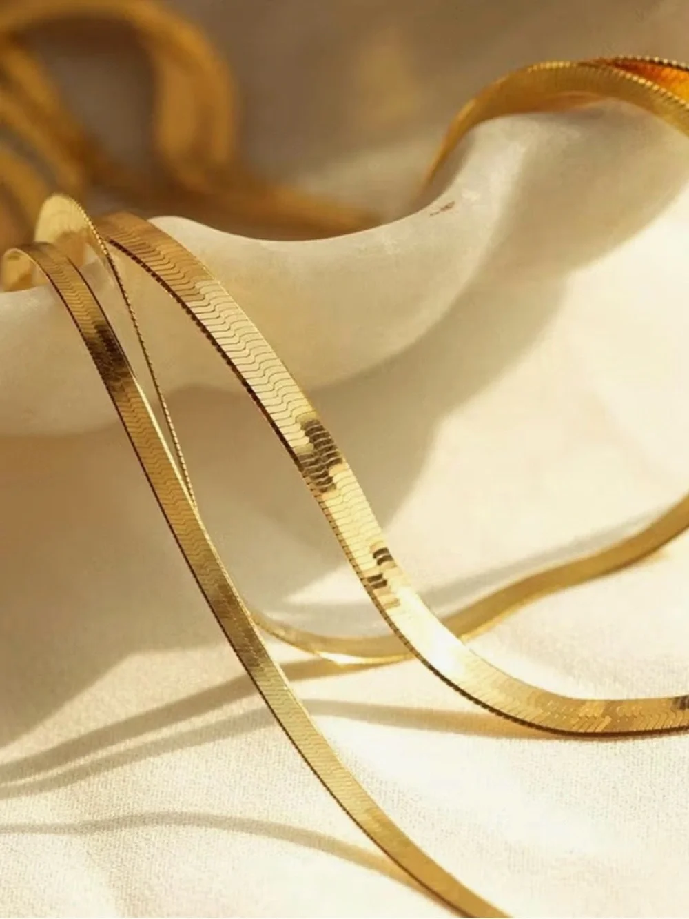 Minimalist Gold Herringbone 3mm Collar Necklace - Women Jewelry